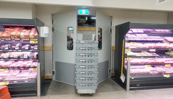 Grothaus impact traffic doors are suitable for high demands in supermarkets.