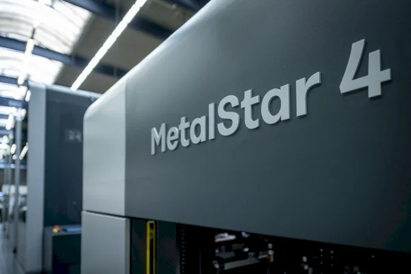 MetalStar 4 - Feeder // Koenig & Bauer MetalPrint GmbH