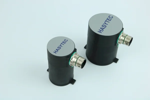 TRANSDUCER (Ø 56 MM & Ø 75 MM)
PLUG CONNECTION IP 68
INSTALLATION BY BONDING
SHIELDED CABLES	
