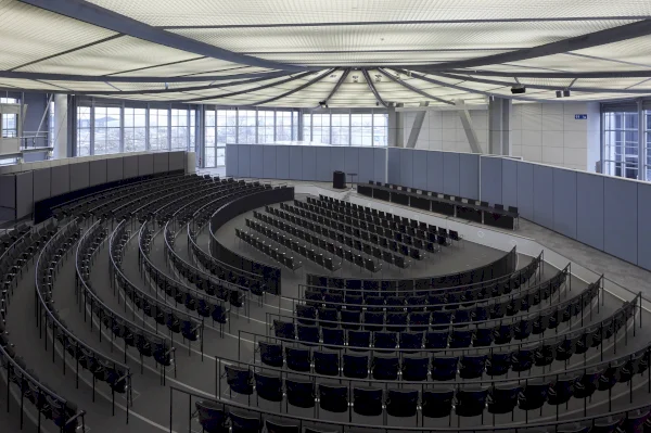 Convention Center: Conference Room 2, partly permanent & variable seats