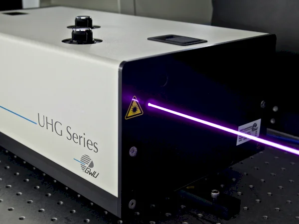UHG-Series UV to VIS tunable laser source // GWU Lasertechnik