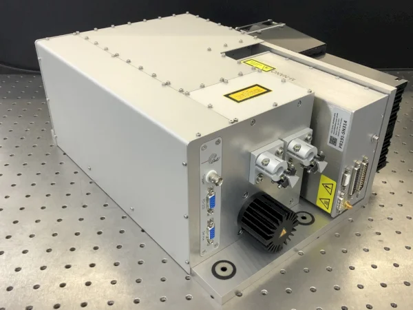 The M-nano-OPO: diode-pumped, mid-band Laser-OPO device that can be operated air-cooled // GWU Lasertechnik